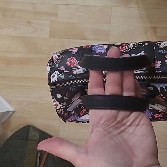 Loungefly Alice in Wonderland bag - Picture 8 of 10